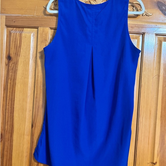 Kensie Sleeveless V-Neck Camisole top in Cobalt - Picture 2 of 3
